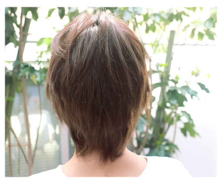 ウィッグのカラーリング