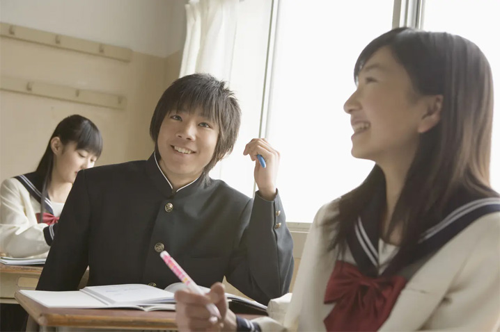 中学生と医療用ウィッグ